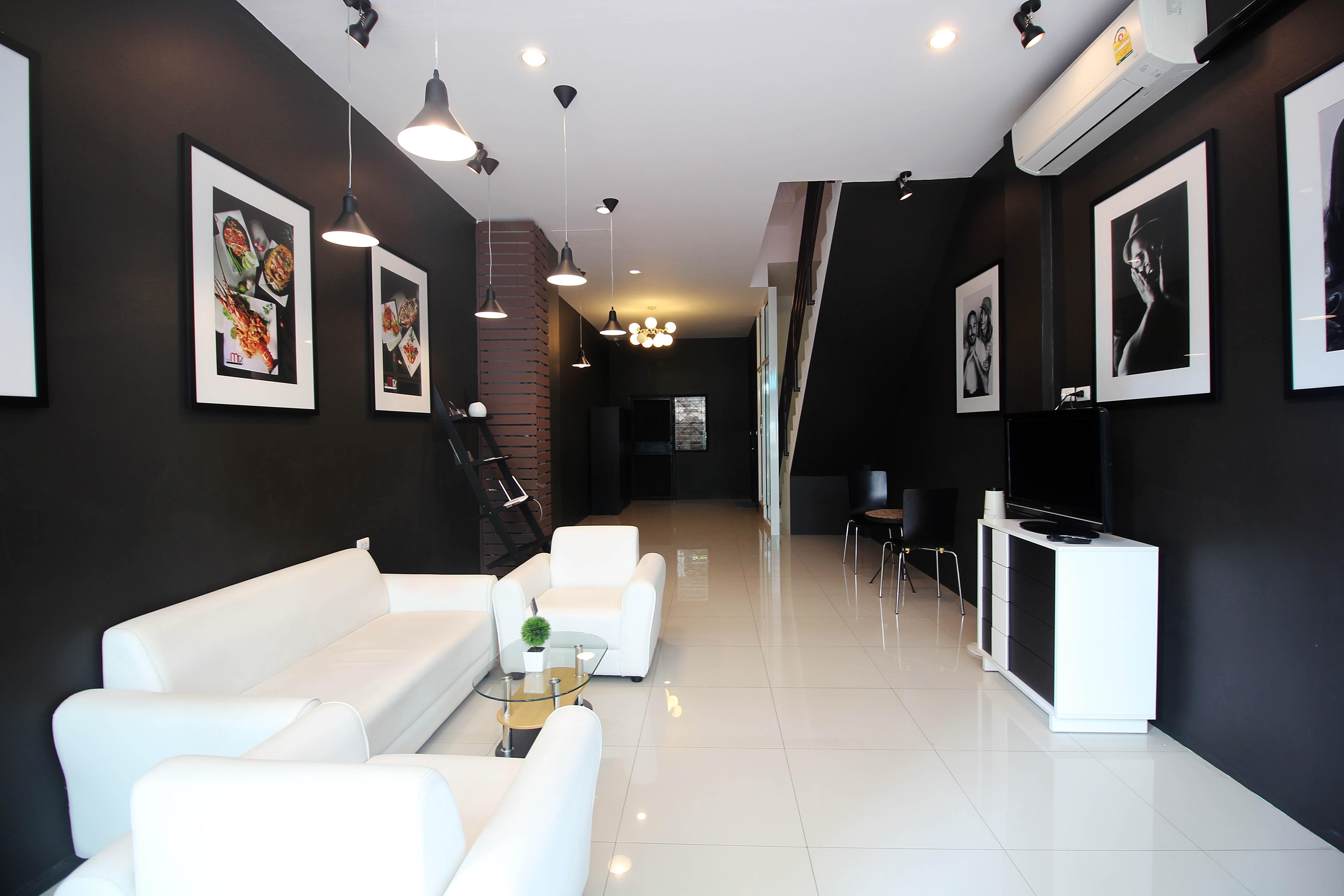 Hotel The Artist House à Patong Extérieur photo